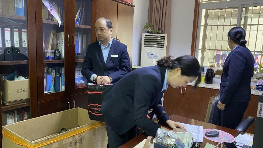 焕然“衣”新，整“装”待发——钱江商城工服换新，服务更杰出！