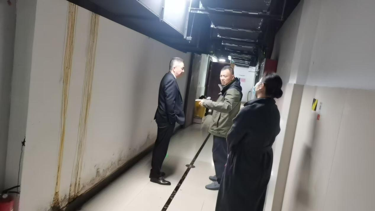 安全出产治理办公室组织发展餐饮消防安全专项查抄工作 