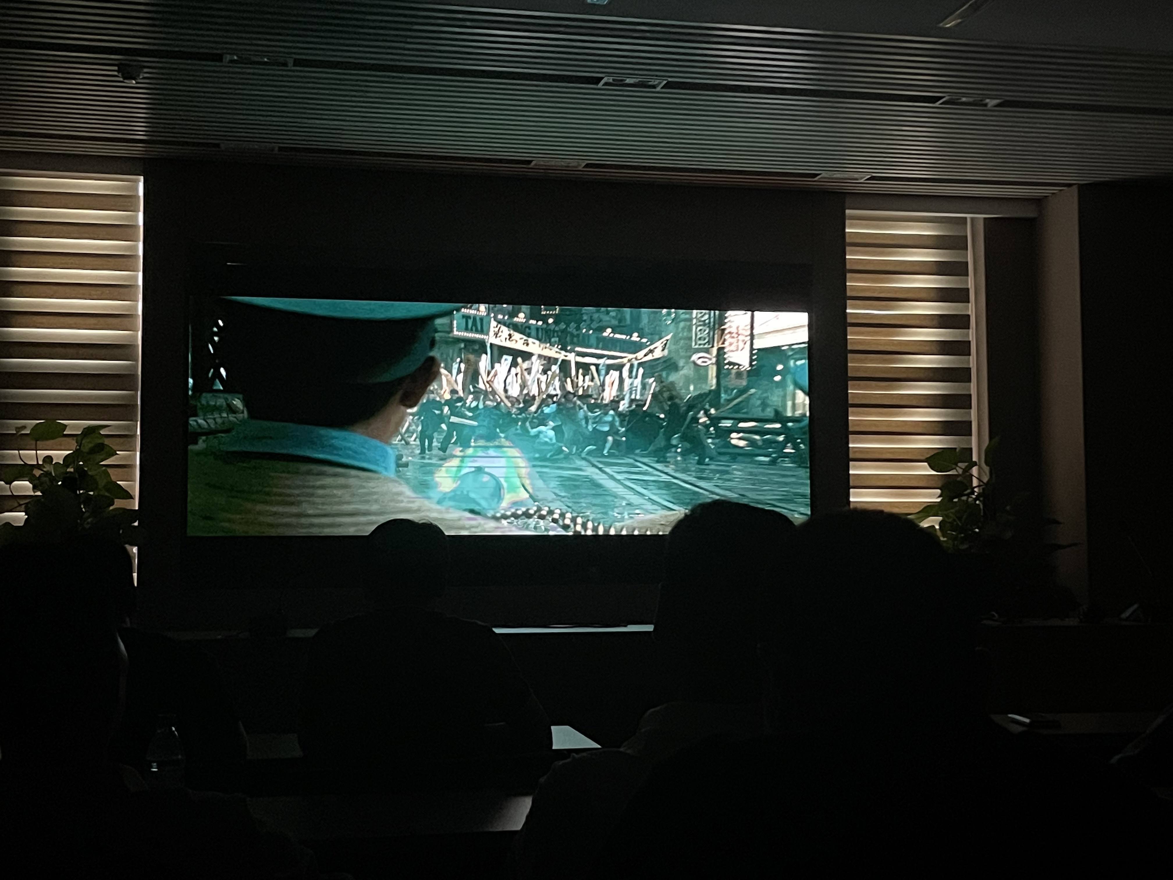 回望汗青   品尝经典