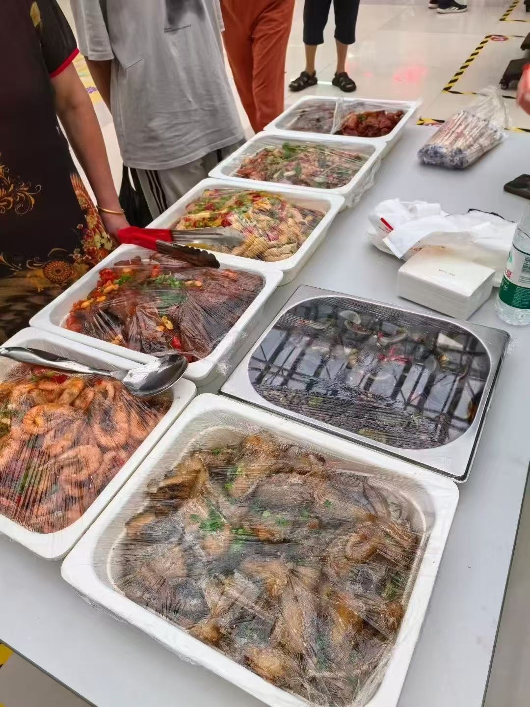 钱江商城便民表摆火热开启点亮夏季“好食光”