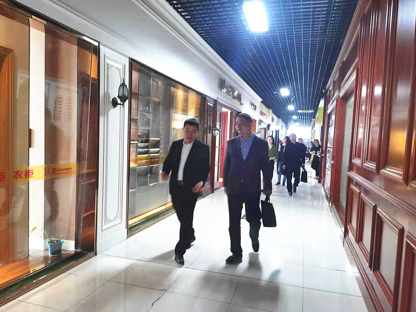 CQ9电子市场参与全市职工行列情况调研领导座谈会