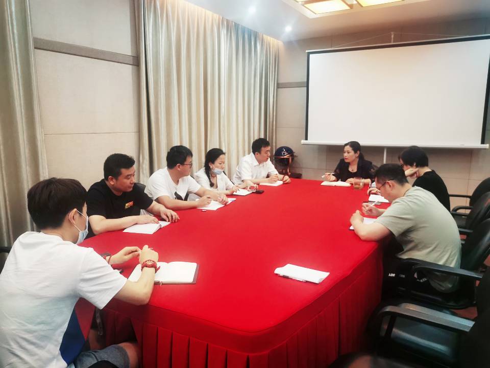   CQ9电子幼贷召开6月份月度例会暨年中经营分析会议