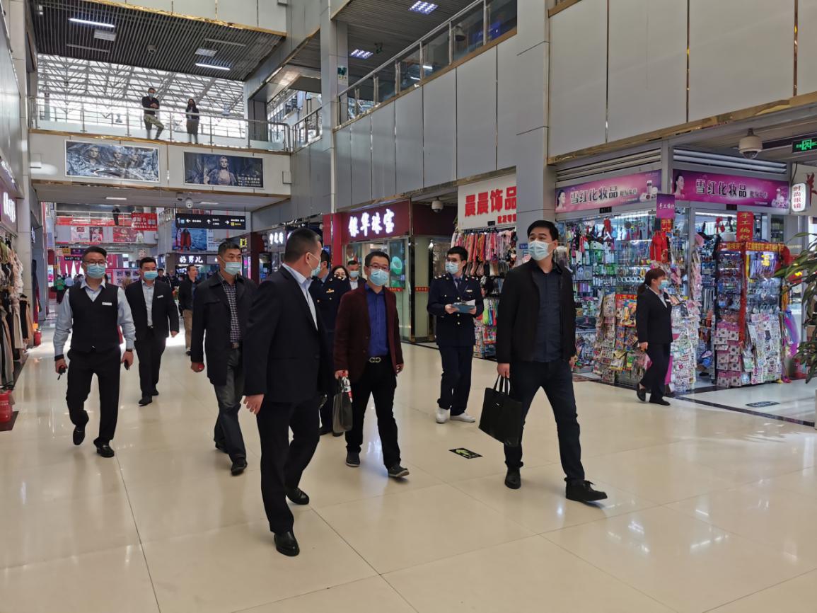 省市场监督治理局查核组对钱江商城发展四星级文化规范查核验收