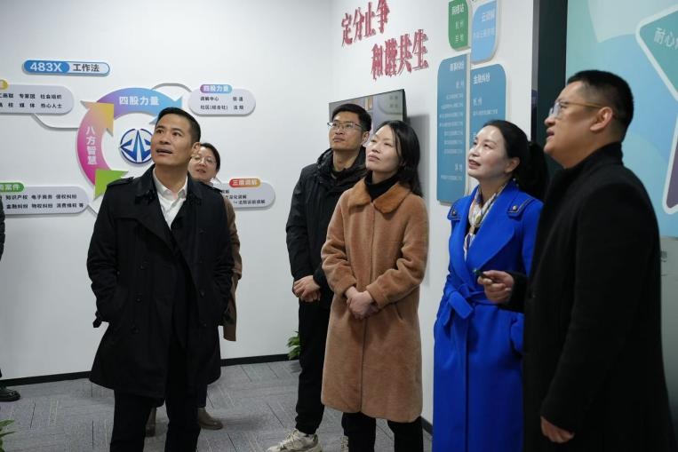 浙江盛开大学与排解中心共建实际讲授基地