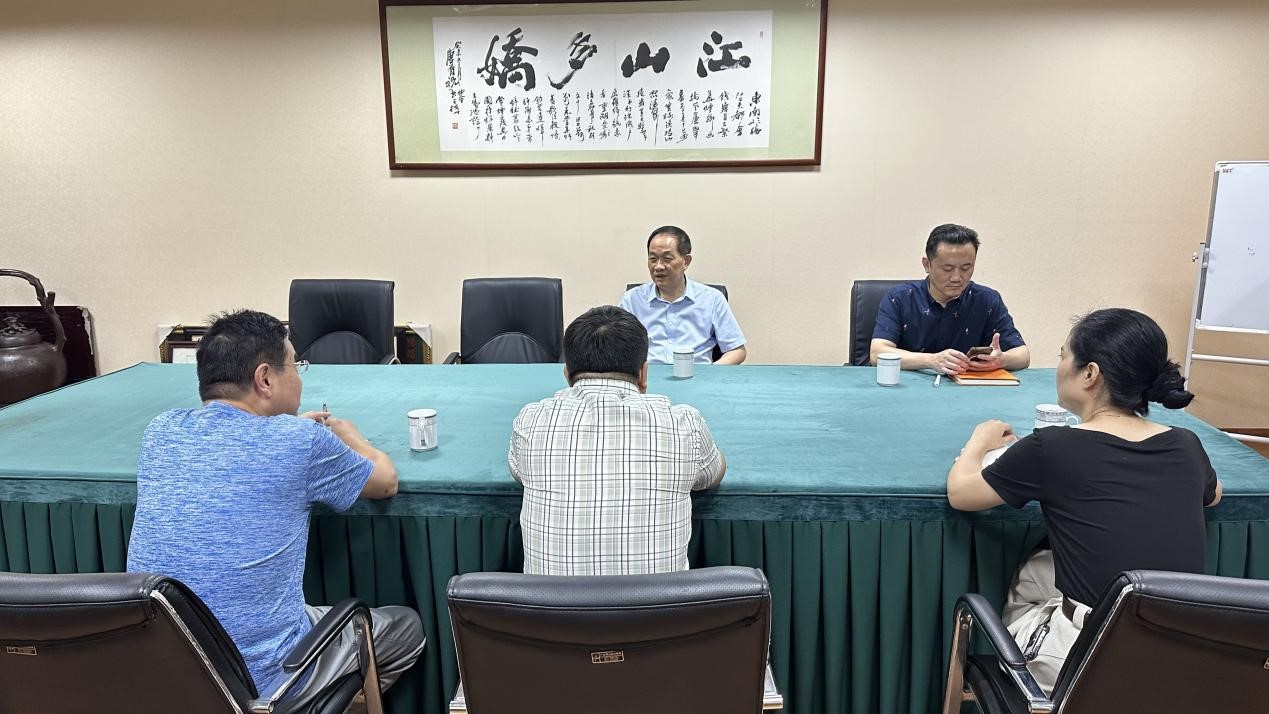 凝聚共识  战术同业——集团董事长赴CQ9电子市场发展调研