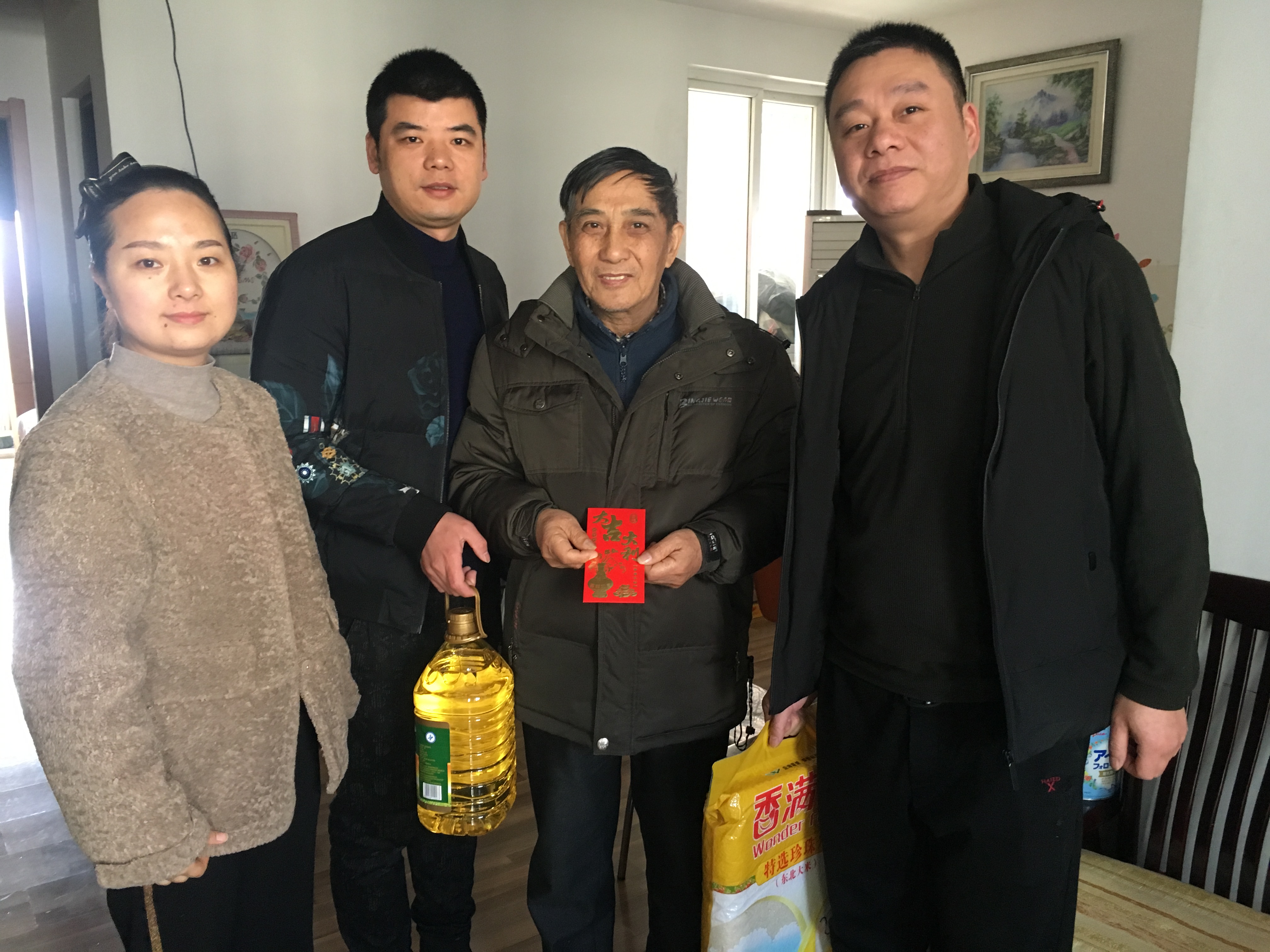 1月 4篇关切老年人.jpg