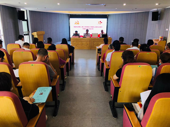 20200529紧跟党的脚步 庐阳CQ9电子文创园入党积极分子参与培训 (1).jpg